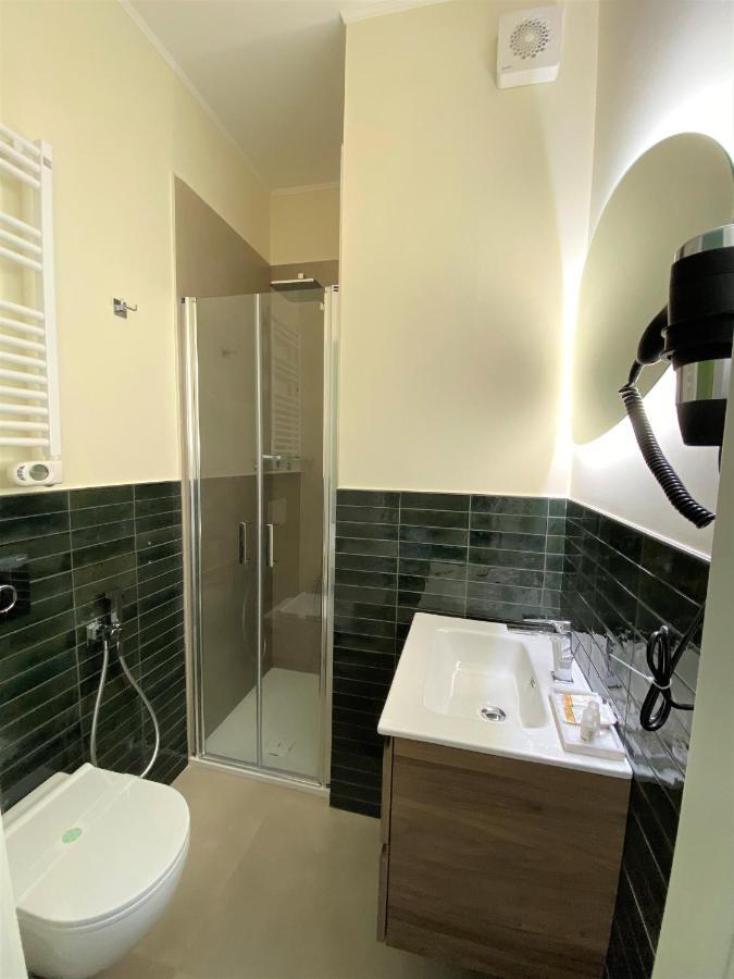 Levante Apartment And Room 바리 외부 사진