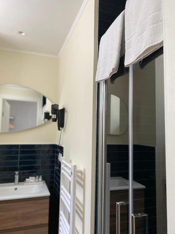 Levante Apartment And Room 바리 외부 사진